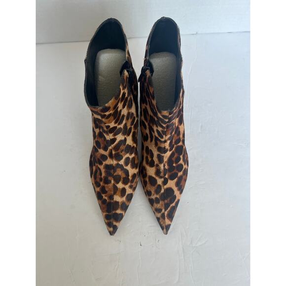 Gianni Bini Leopard Print Ankle Boots - Picture 4 of 12